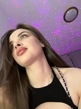 KristenSayles online show from 03-04-25, 10:49