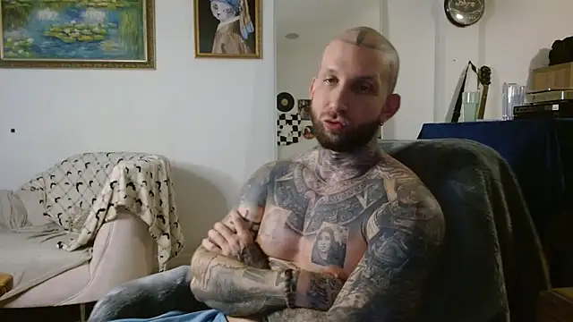 bobbybacala91 online show from 10-04-25, 04:43