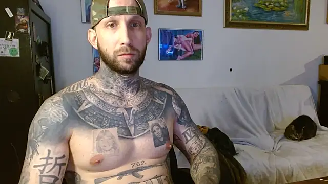 Snapshot of bobbybacala91 chatting on 06-30-26, 06:58 bobbybacala91 online show from 06-30-26, 06:58