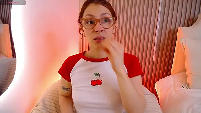 Katy Van online show from 03-29-26, 09:04