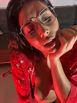 tina olsen07 online show from 12-28-24, 05:12