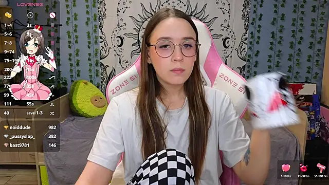 Sweet frosti online show from 01-13-25, 06:27