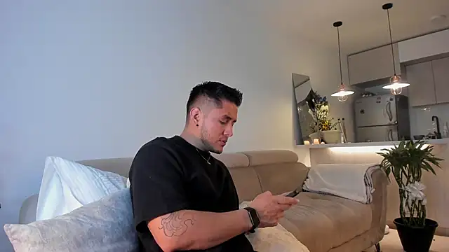 Chriskyle  online show from 03-04-25, 01:23