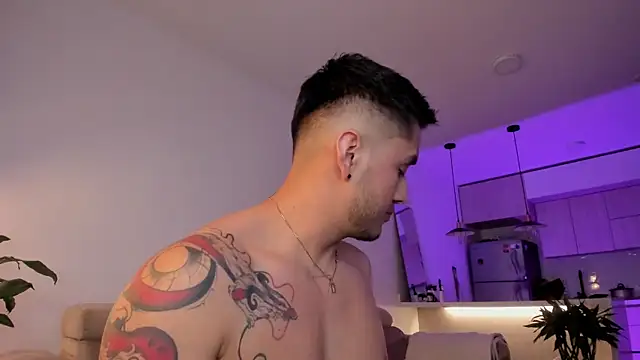 Chriskyle  online show from 03-20-25, 10:40