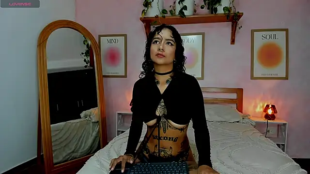 AliceBanks online show from 09-16-25, 11:11