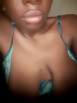 Snapshot of Saggy_boobs chatting on 12-08-24, 11:51 Saggy boobs online show from 12-08-24, 11:51