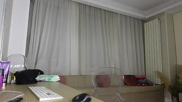 HaileyRoses online show from 01-09-26, 05:54