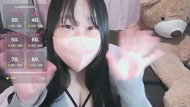 Snapshot of yuinyan3150 chatting on 05-14-26, 06:37 yuinyan3150 online show from 05-14-26, 06:37