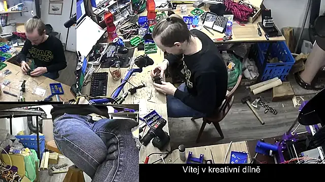 Snapshot of Happy_Michal chatting on 12-28-24, 01:38 Happy Michal online show from 12-28-24, 01:38