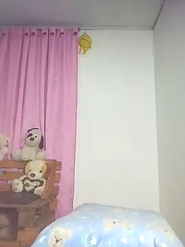 KATYGONZALEZ online show from 12-19-25, 08:21