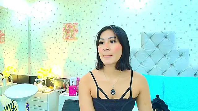 JulietaReyess online show from 05-16-26, 12:15