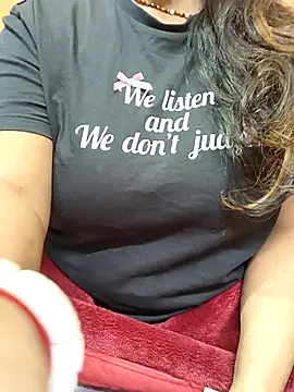 CUTE SOPHIA- online show from 12-23-25, 06:00