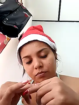 stefanie010 online show from 12-01-24, 04:29