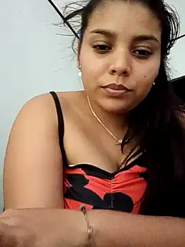 stefanie010 online show from 12-30-24, 06:16