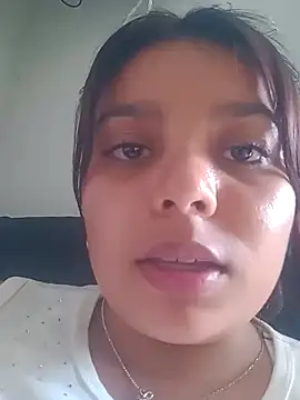 stefanie010 online show from 01-29-25, 06:39