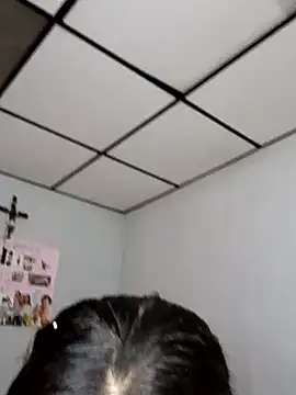 stefanie010 online show from 10-18-25, 07:25