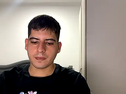 Snapshot of lordbeja chatting on 10-24-25, 11:12 lordbeja online show from 10-24-25, 11:12