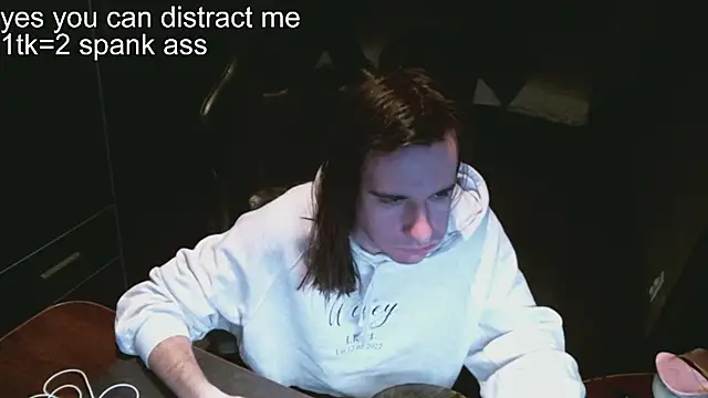 Snapshot of izilizi_23 chatting on 12-08-24, 06:11 izilizi 23 online show from 12-08-24, 06:11