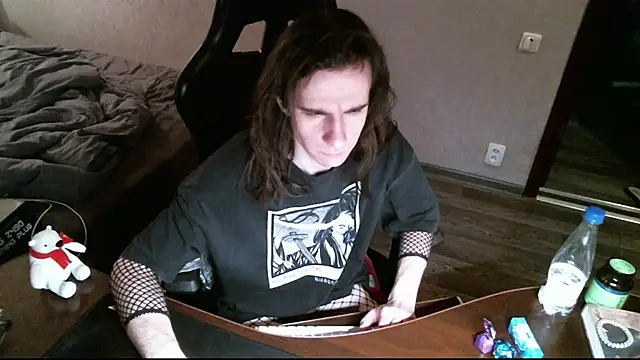 Snapshot of izilizi_23 chatting on 02-14-25, 05:14 izilizi 23 online show from 02-14-25, 05:14