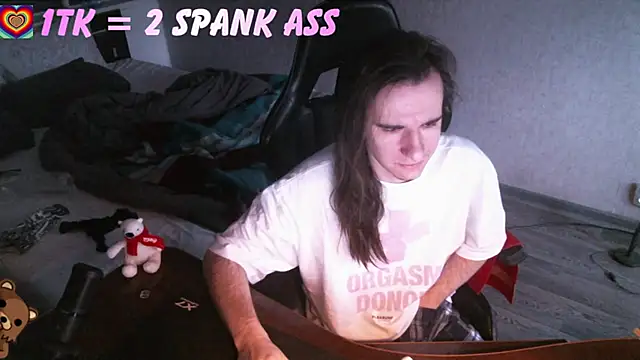 Snapshot of izilizi_23 chatting on 11-23-25, 08:14 izilizi 23 online show from 11-23-25, 08:14