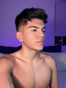 santiago 01 online show from 01-12-25, 04:10