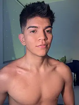 santiago 01 online show from 02-13-25, 01:19