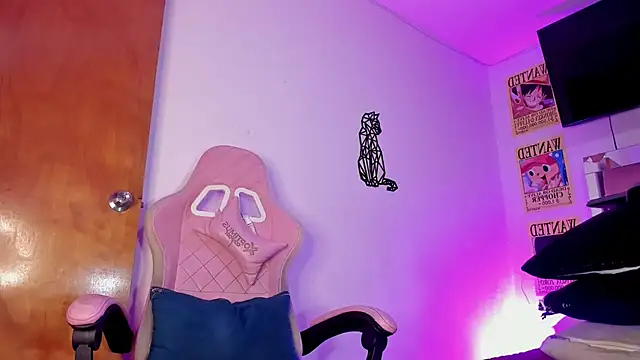 emily lady20 online show from 11-02-25, 11:29