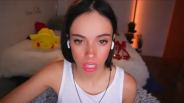 Snapshot of Dayna_Nebula chatting on 01-15-26, 08:19 Dayna Nebula online show from 01-15-26, 08:19