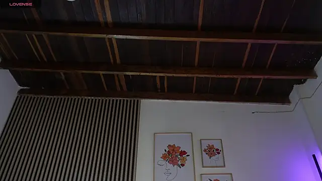 LillyDolls23 online show from 04-20-26, 01:03