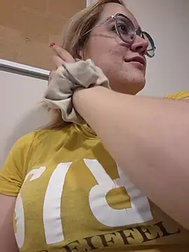 NaomiShimizu online show from 02-21-26, 08:32