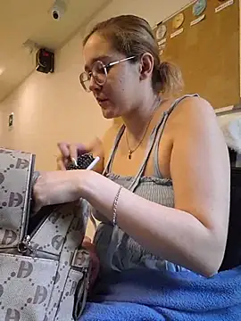 NaomiShimizu online show from 04-04-26, 07:33