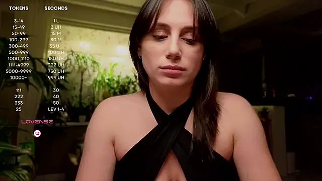 Snapshot of moon_deity_ chatting on 12-13-24, 01:44 moon deity online show from 12-13-24, 01:44