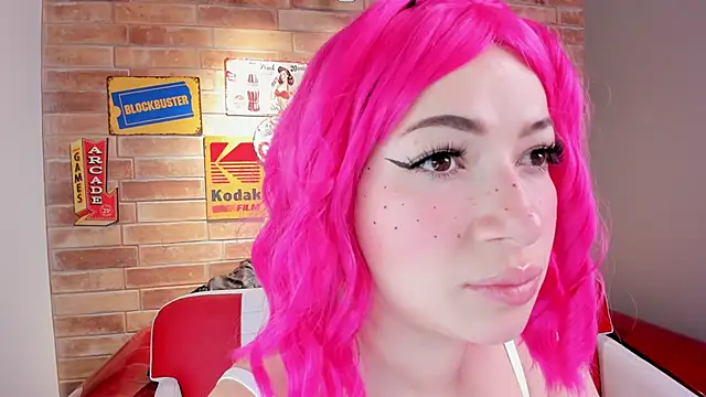 Snapshot of miss__pamela chatting on 09-19-25, 11:00 miss pamela online show from 09-19-25, 11:00