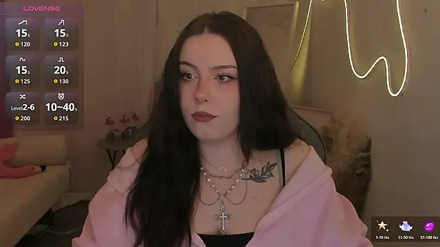 CoralineKeyns online show from 03-17-26, 05:11