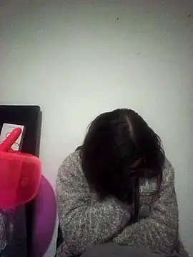 Cameron puppy online show from 09-10-25, 05:40