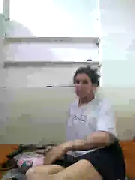 Cameron puppy online show from 04-02-26, 06:44