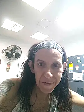 Snapshot of Cameron_puppy chatting on 06-03-26, 05:51 Cameron puppy online show from 06-03-26, 05:51