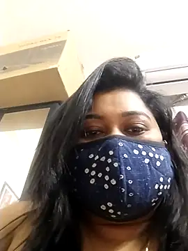 Snapshot of indianlisa5 chatting on 02-04-26, 08:47 indianlisa5 online show from 02-04-26, 08:47