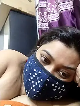 Snapshot of indianlisa5 chatting on 03-04-26, 08:26 indianlisa5 online show from 03-04-26, 08:26