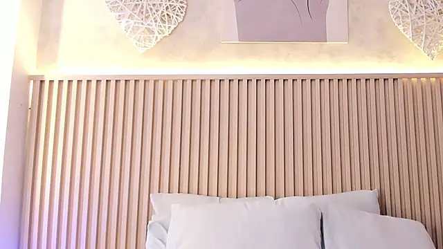 daiana curly online show from 03-21-26, 08:23