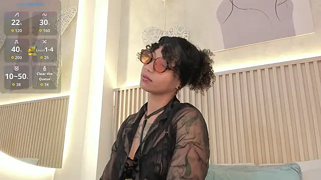 Snapshot of daiana_curly chatting on 05-04-26, 08:05 daiana curly online show from 05-04-26, 08:05