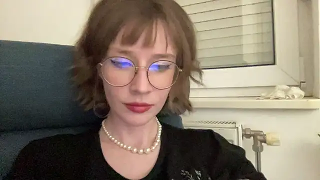 ms christiana online show from 05-04-26, 09:22