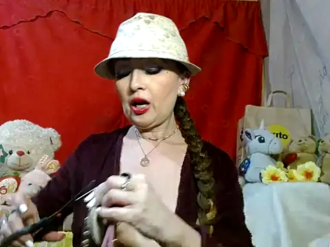 hottieperla online show from 02-23-26, 07:33