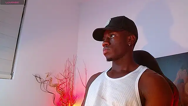 Snapshot of mike_wallace chatting on 02-11-25, 10:39 mike wallace online show from 02-11-25, 10:39