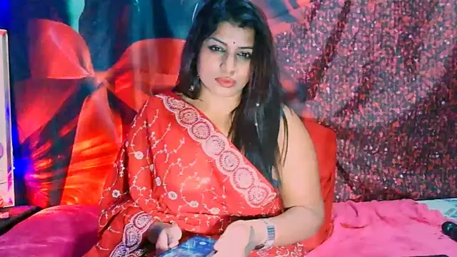 RoyalIndianCreamPuff online show from 01-17-25, 09:17