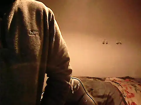 Snapshot of twinkerbell344 chatting on 10-28-25, 08:55 twinkerbell344 online show from 10-28-25, 08:55