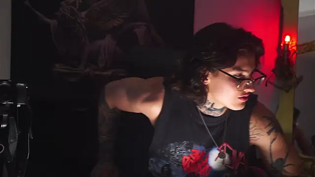 Snapshot of dantecoppolaa_ chatting on 03-21-25, 10:39 dantecoppolaa online show from 03-21-25, 10:39