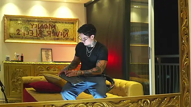 dantecoppolaa  online show from 03-14-26, 12:28