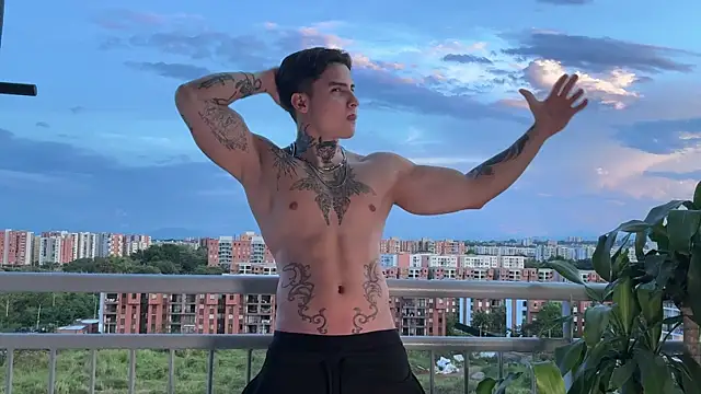 dantecoppolaa  online show from 04-18-26, 11:05