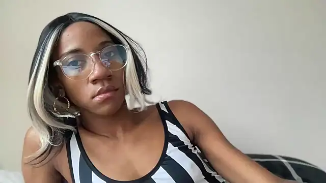 cutiesigh online show from 10-04-25, 08:51